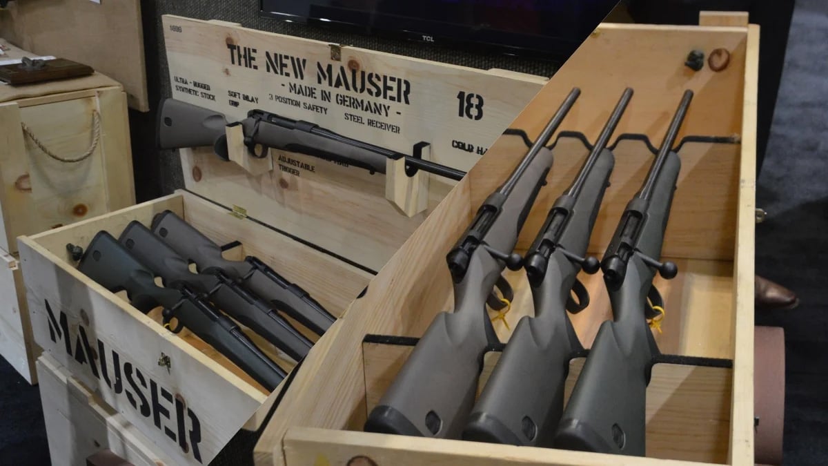Mauser M18 rifles in crates at warehouse