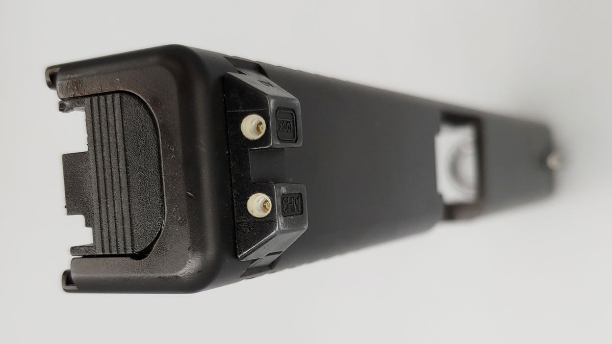 Night sights on a Glock 17 Slide