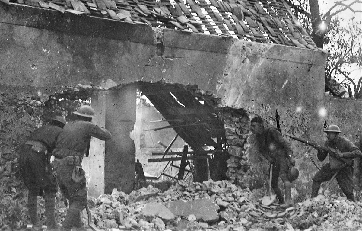 166th Infantry picking off Germans Villers sur Fre, France M1903 July 30, 1918 111-SC-018672_28-0818M