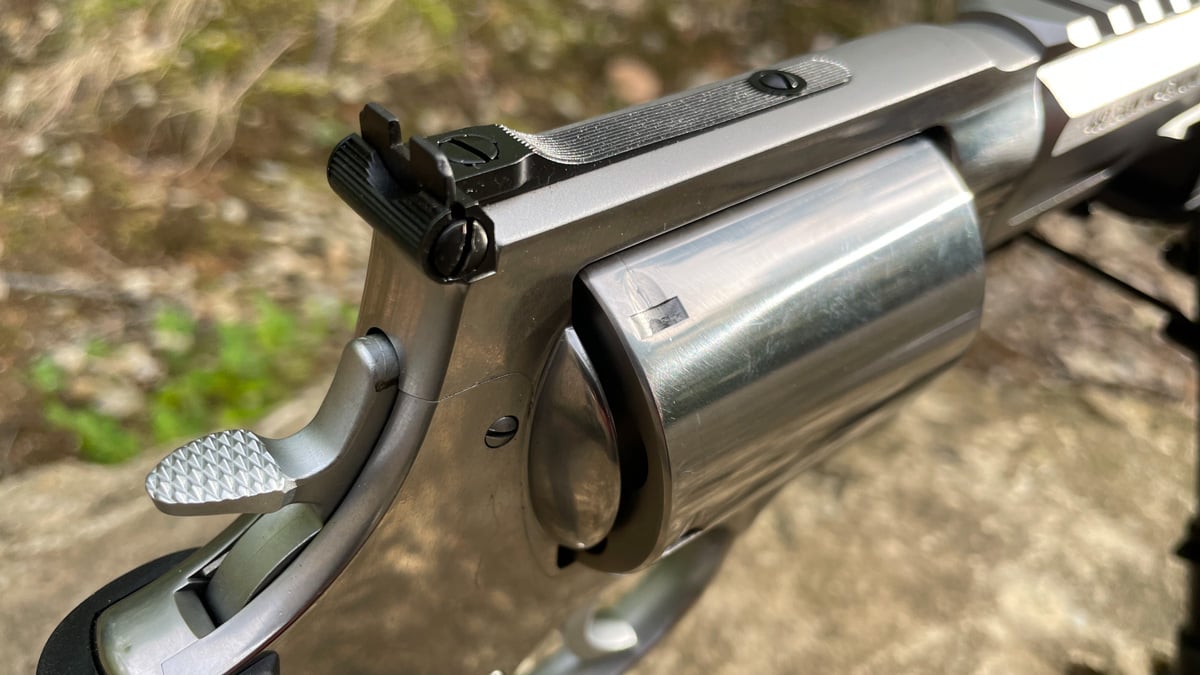 Smith & Wesson .460XVR Revolver