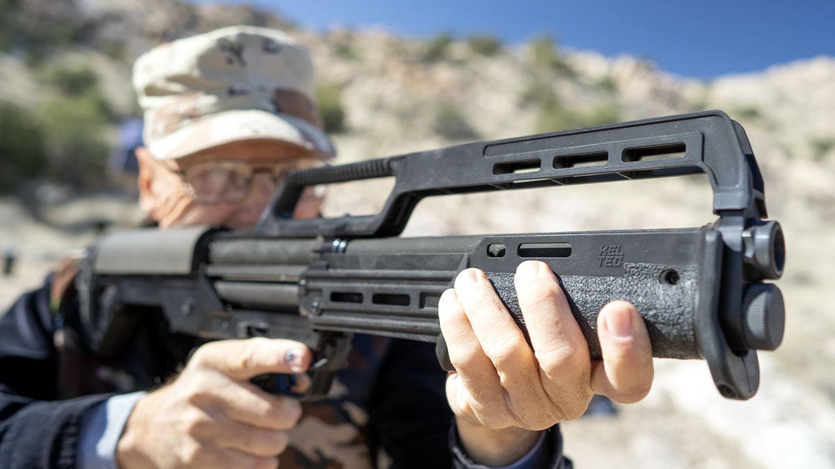 aiming KS7 shotgun