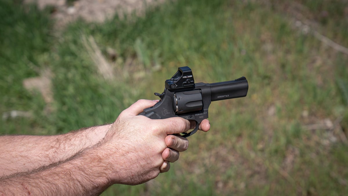 Taurus Defender 856 TORO .38 Special Revolver