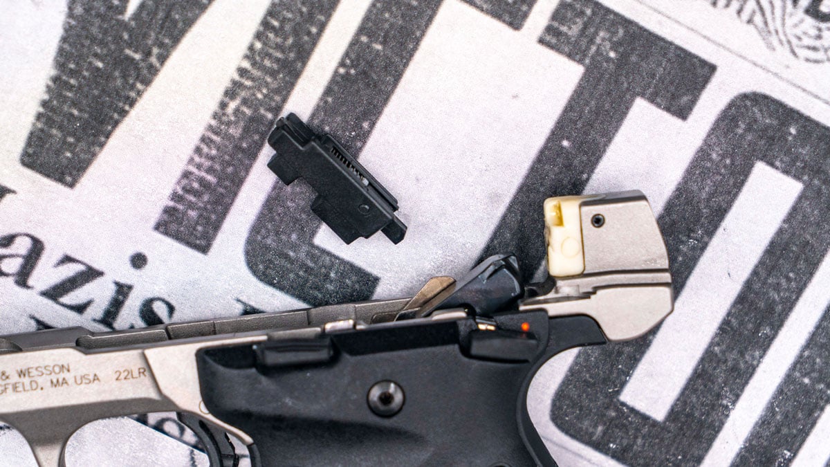Smith & Wesson SW22 Victory .22 LR Pistol