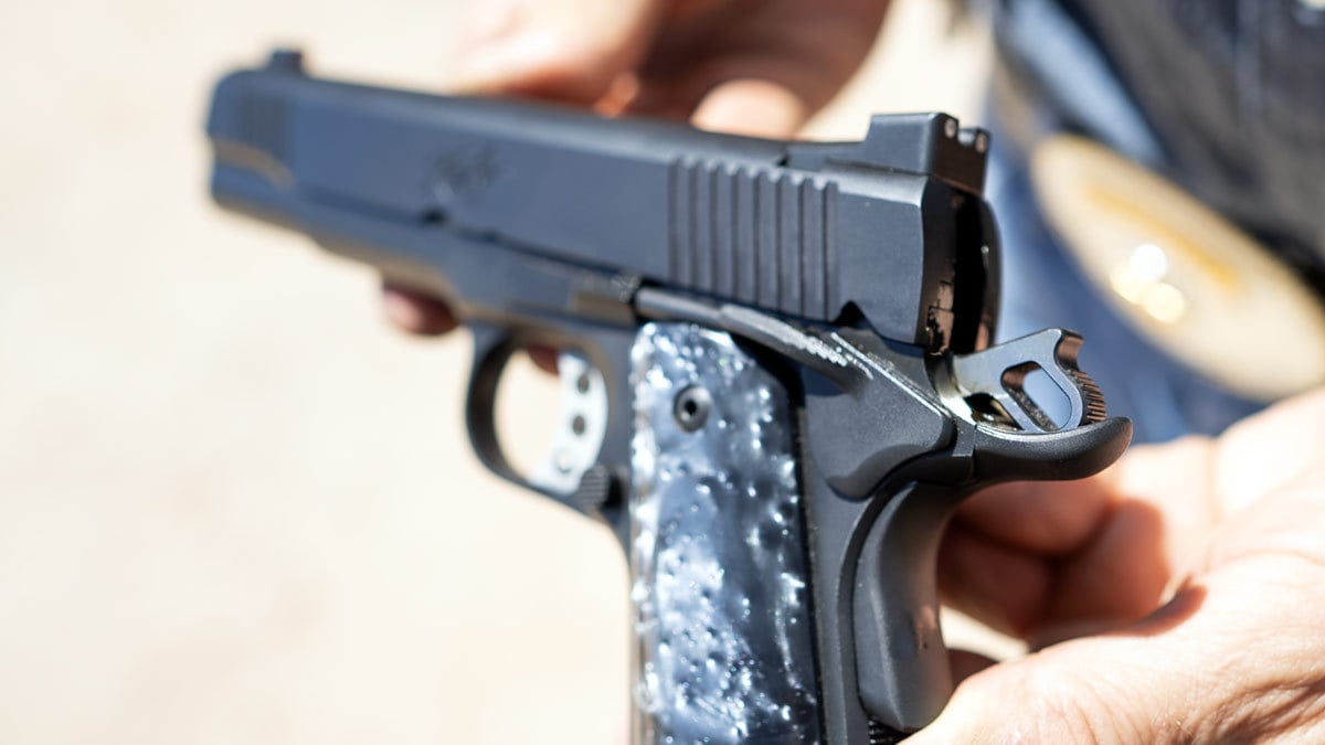 Kimber Custom II 10mm 1911 pistol