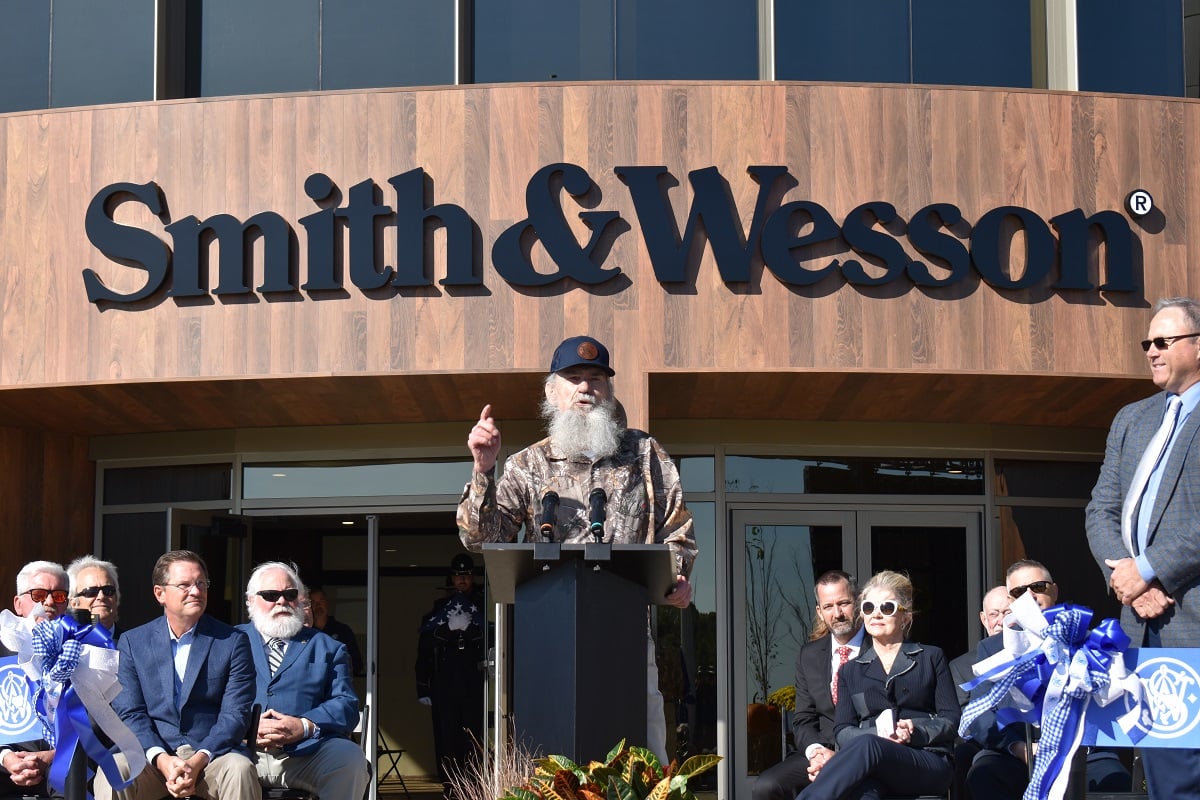 New Smith & Wesson HQ and factory in Maryville Tennessee ribbon cutting and opening