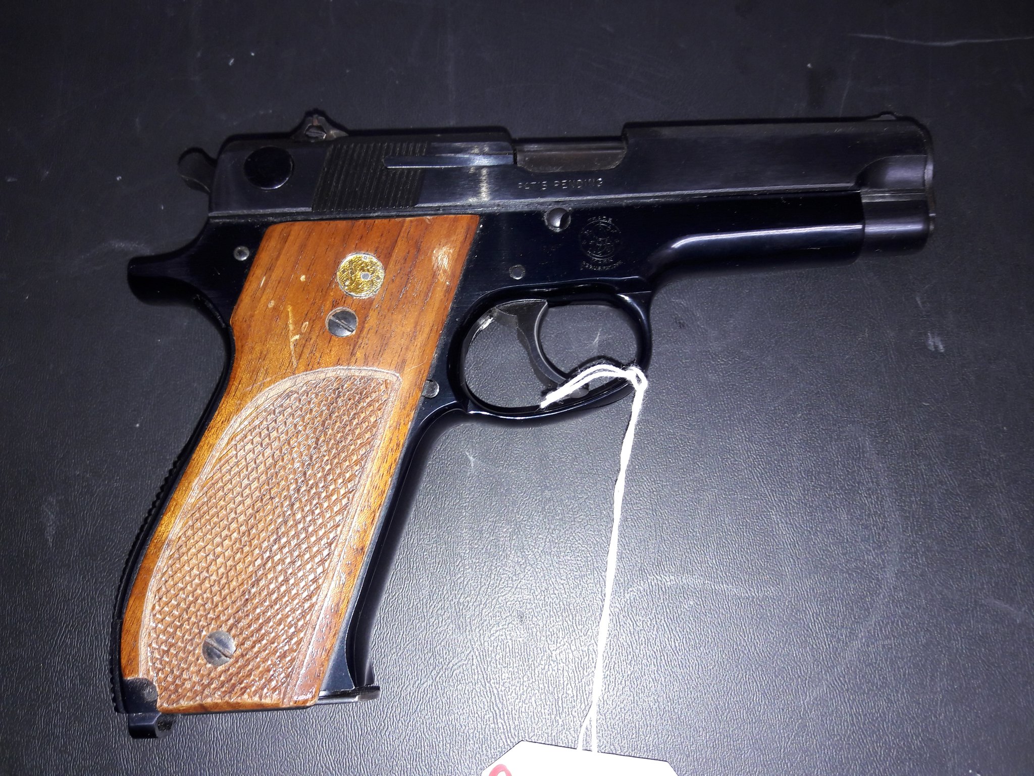 SMITH & WESSON 39