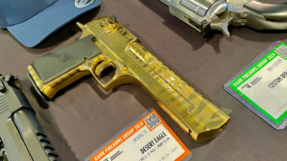 Magnum Research Desert Eagle gold tiger stripe