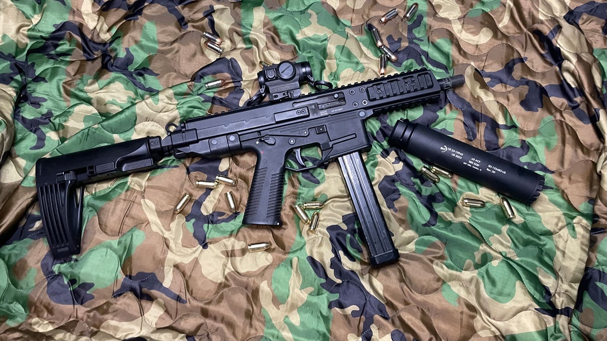 B&T GHM45 .45 ACP sub gun with Holosun 403