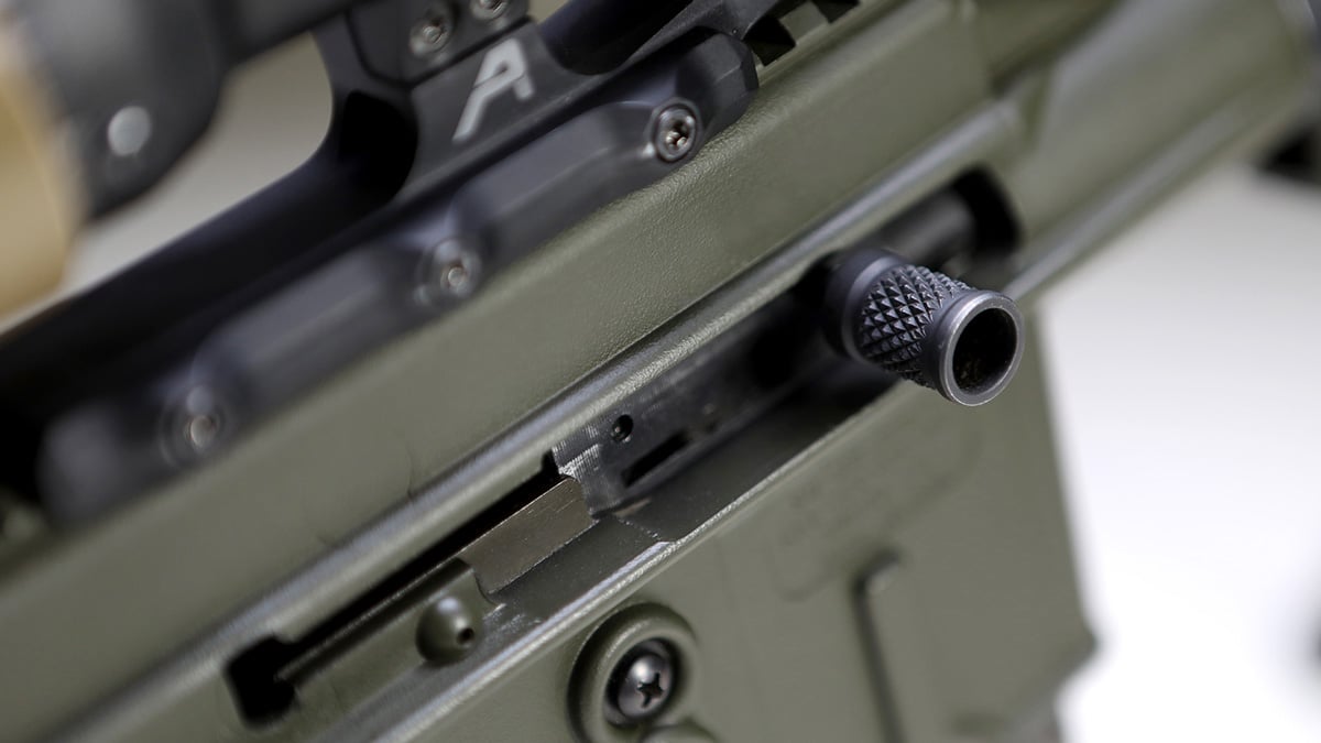 KelTec SU-22 charging handle