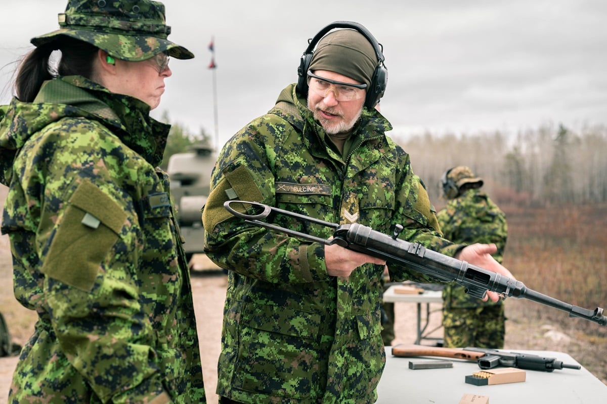 Canadian Army German MP-40