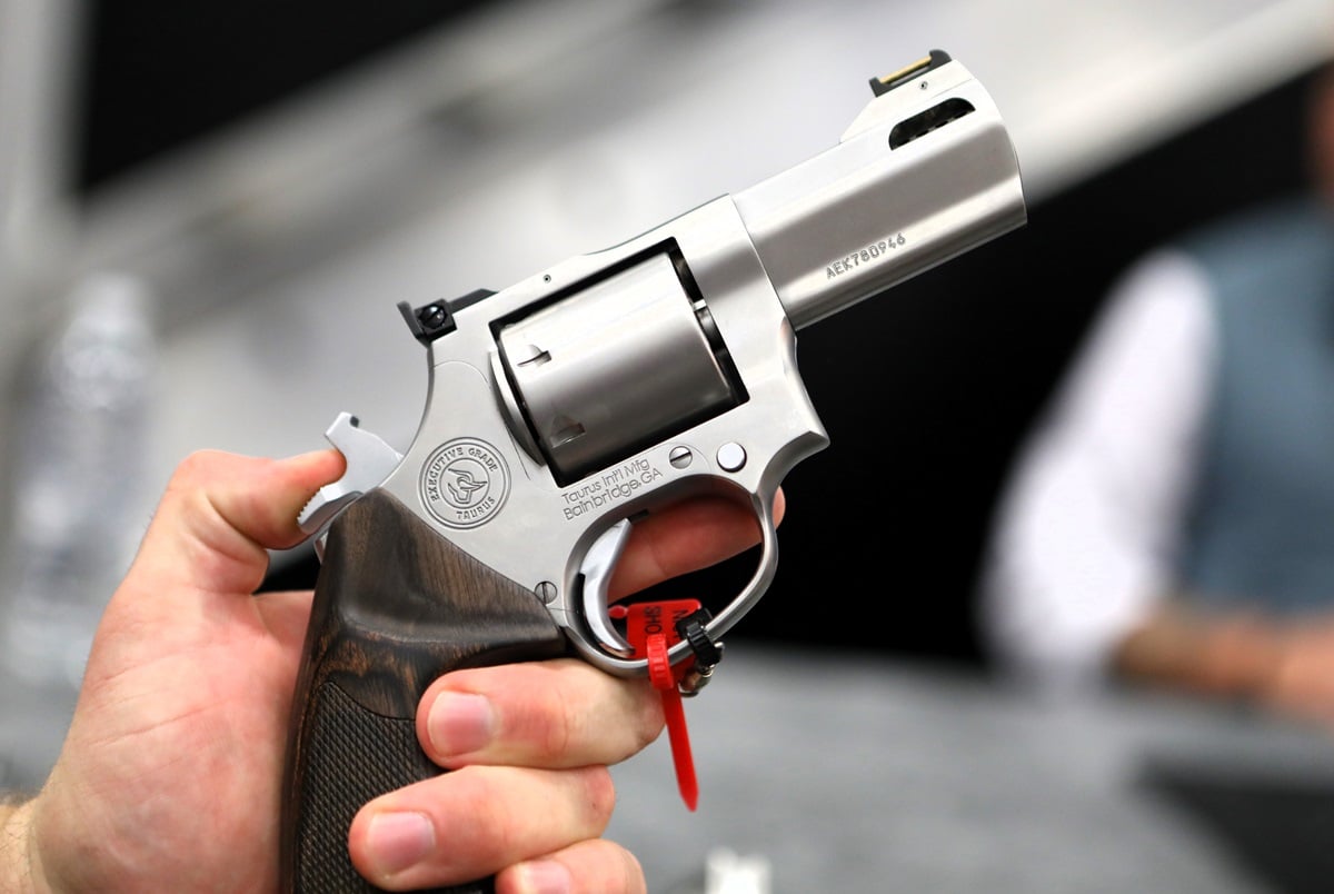 Taurus Executive Grade Model 692 revolver