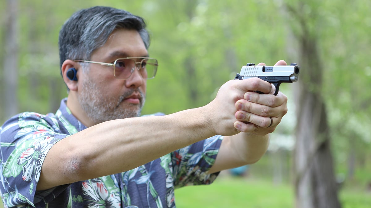 shooting the SIG P238