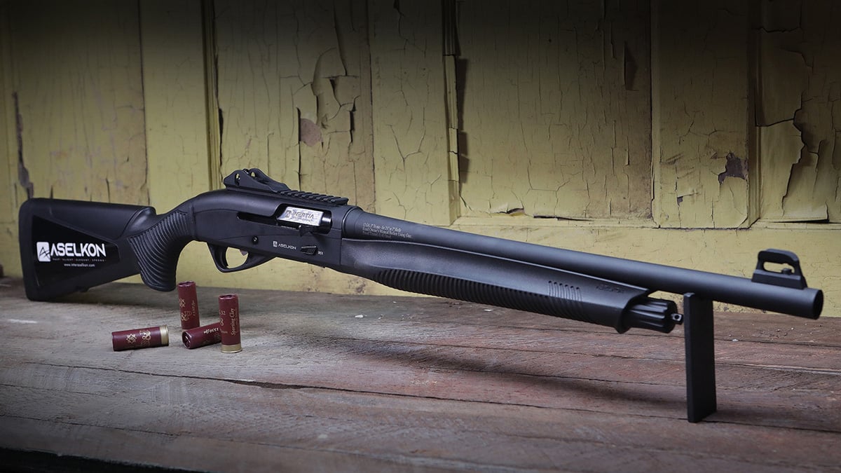 Aselkon IT1 Extra Black tactical shotgun