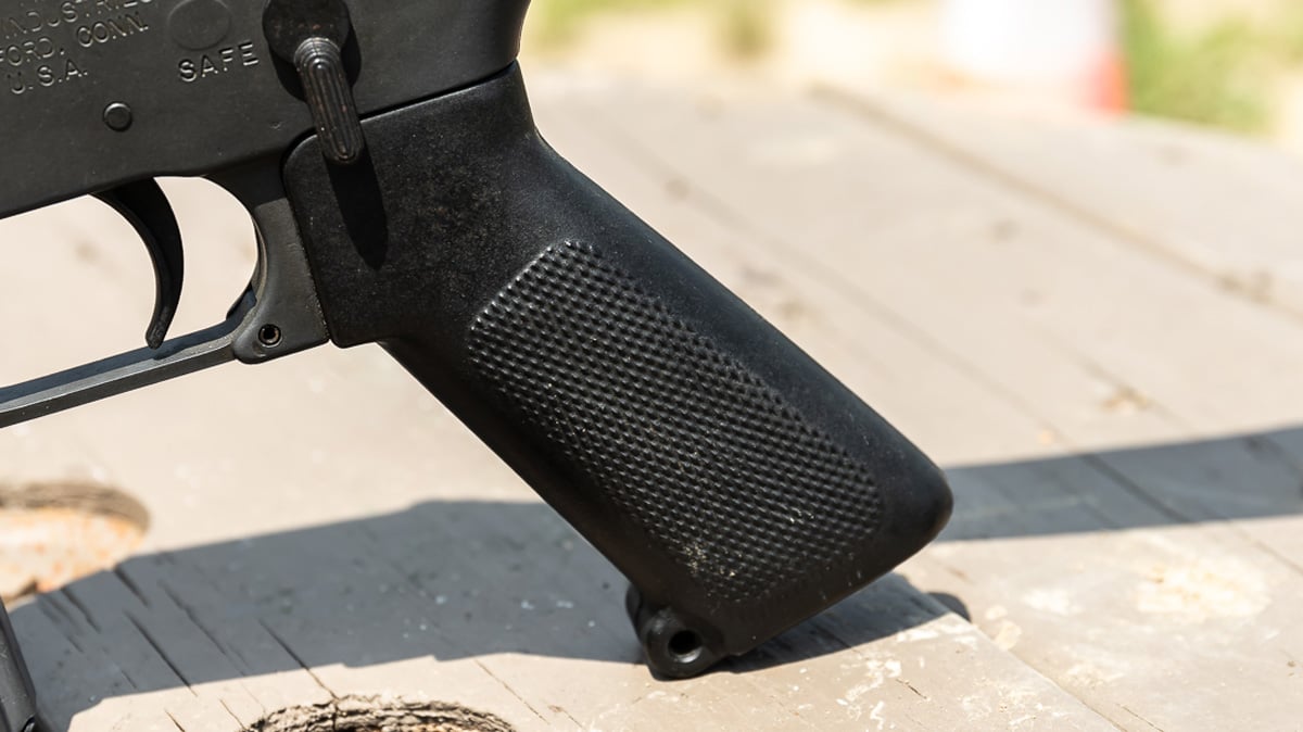 pistol grip on SP1