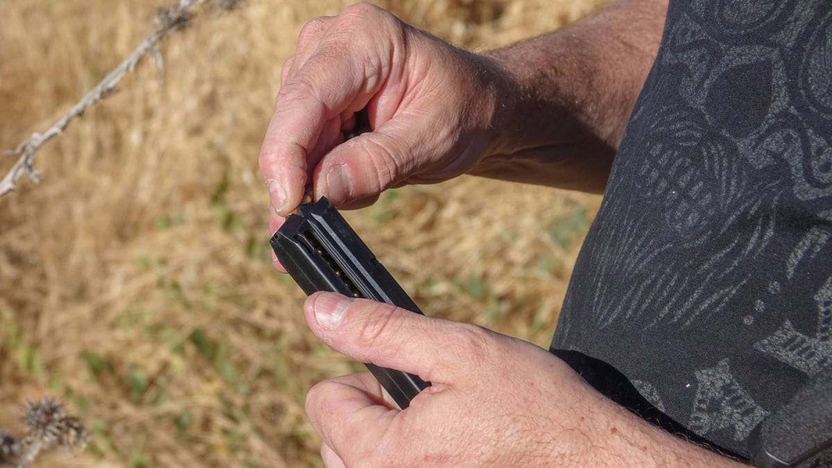 loading 16-round magazine