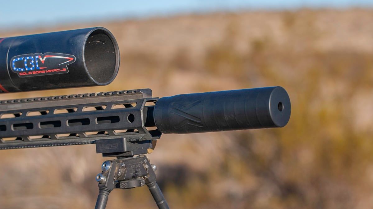 Silencer Central Banish Backcountry on Desert Tech SRS M2