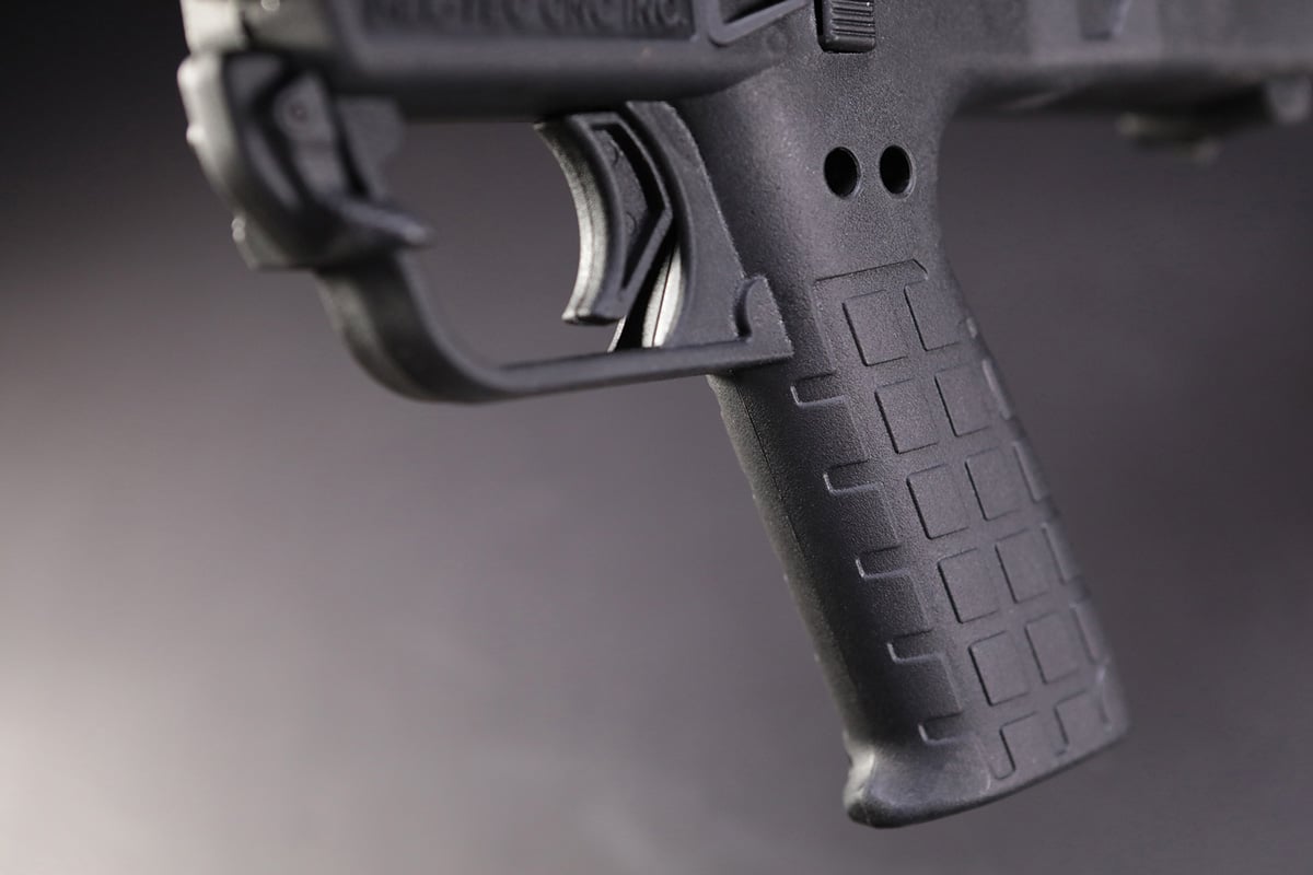 pistol grip on KSG410