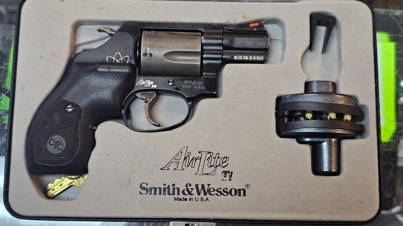 Smith & Wesson 360pd