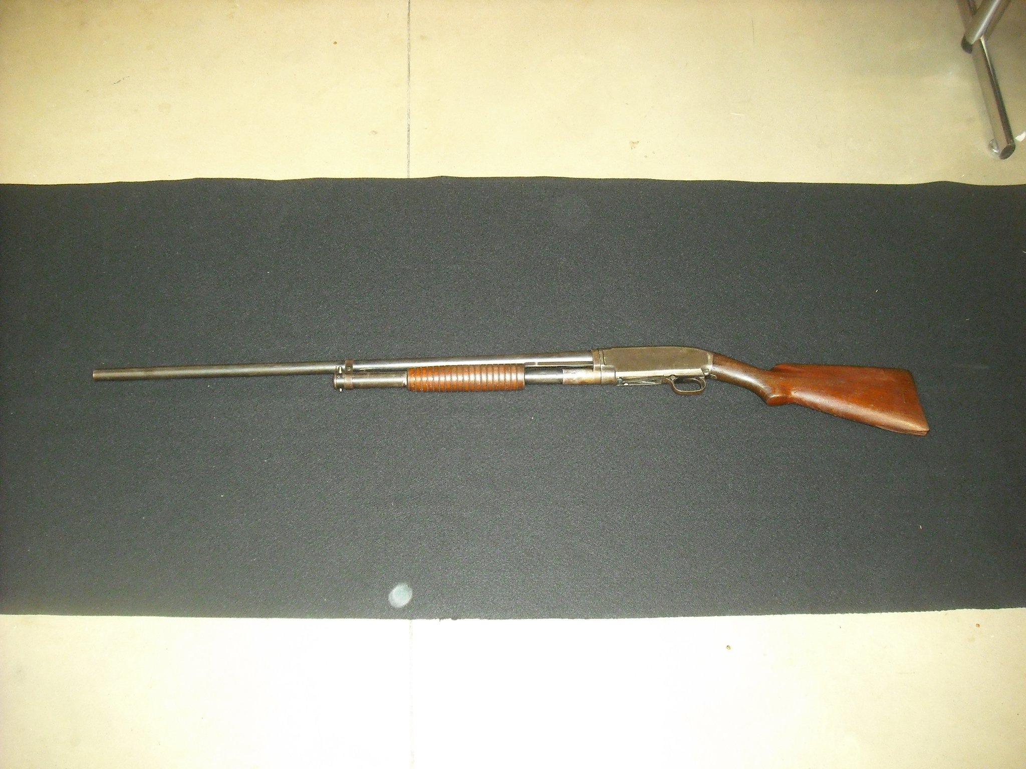 WINCHESTER Model 12