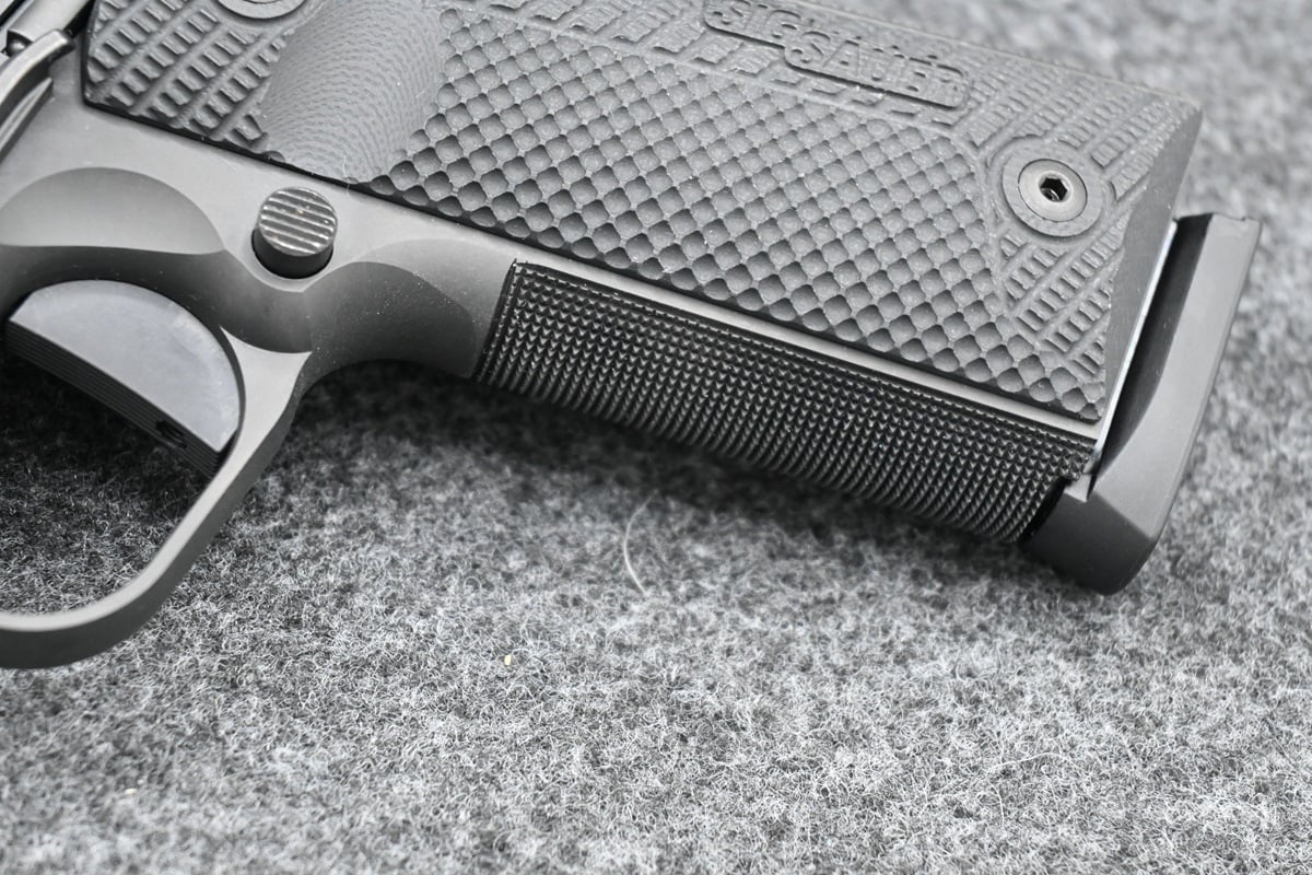 SIG Sauer 1911-XCarry .45 ACP