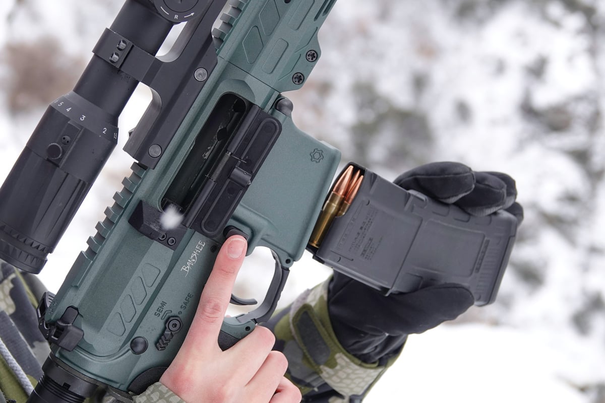 loading mag into CMMG Banshee Mk4