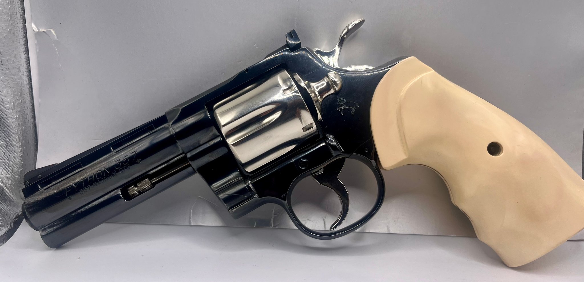 Colt Python 357