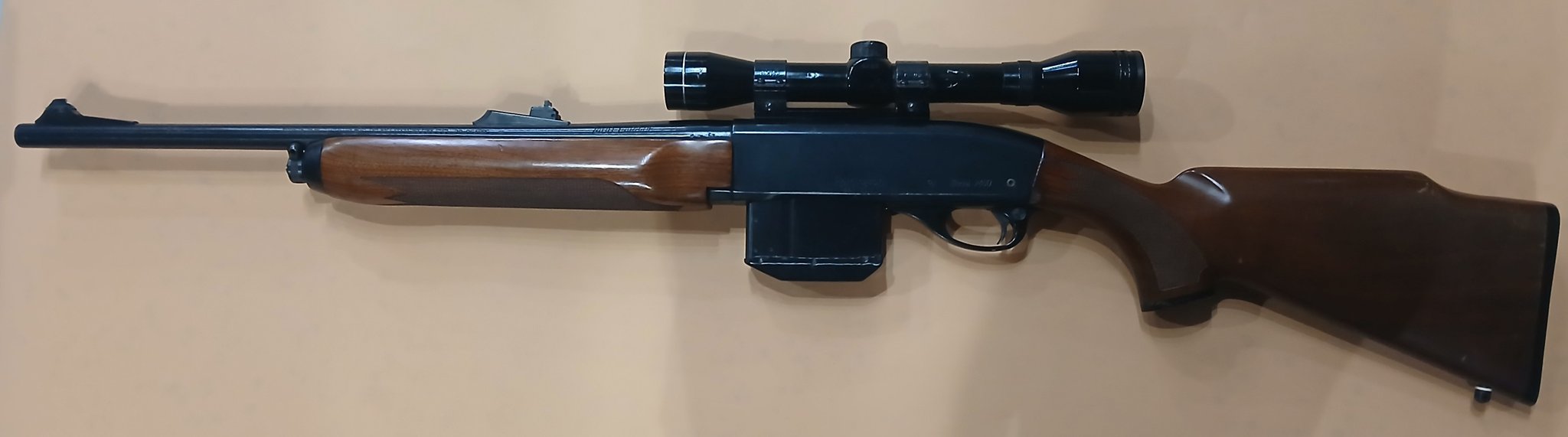 Remington 7400