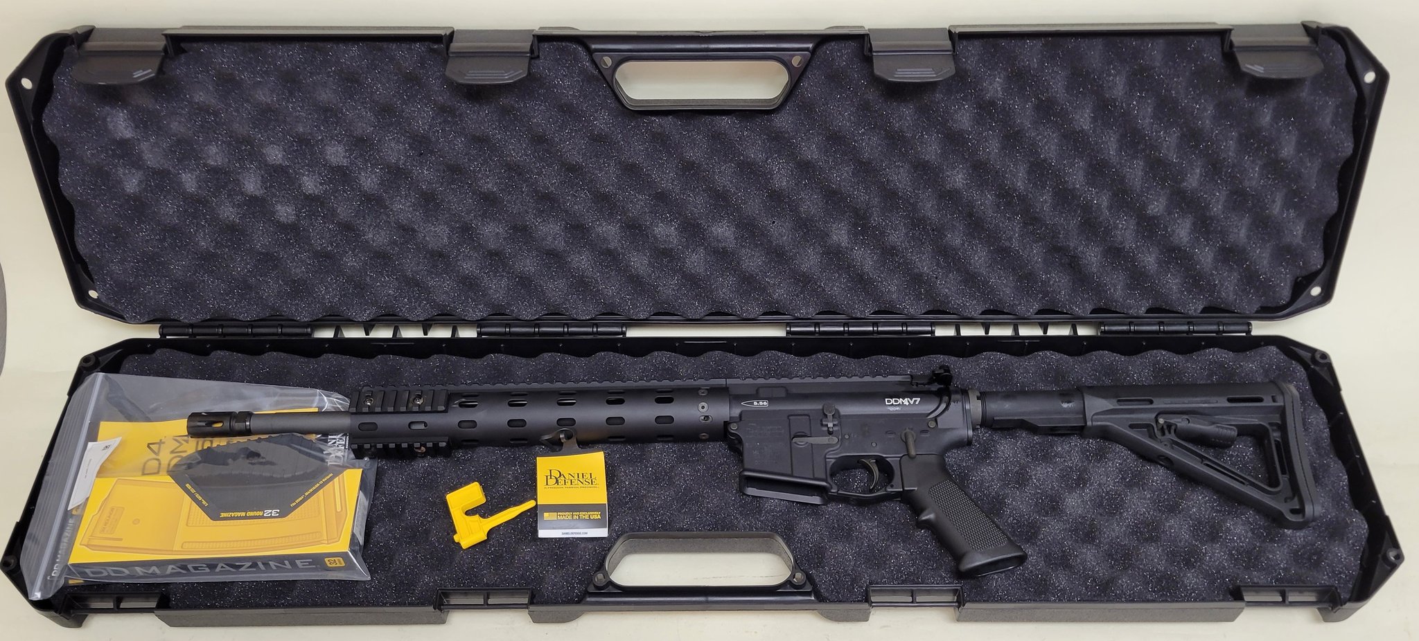 Daniel Defense M4 Carbine V7