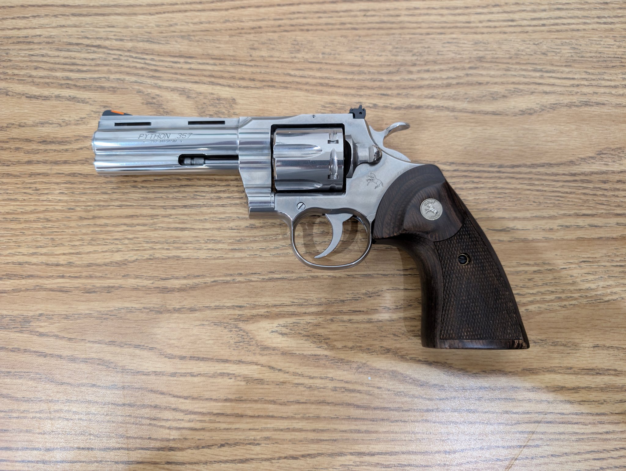 ECOM00424819 COLT Python 357 ECOM00424819 512494