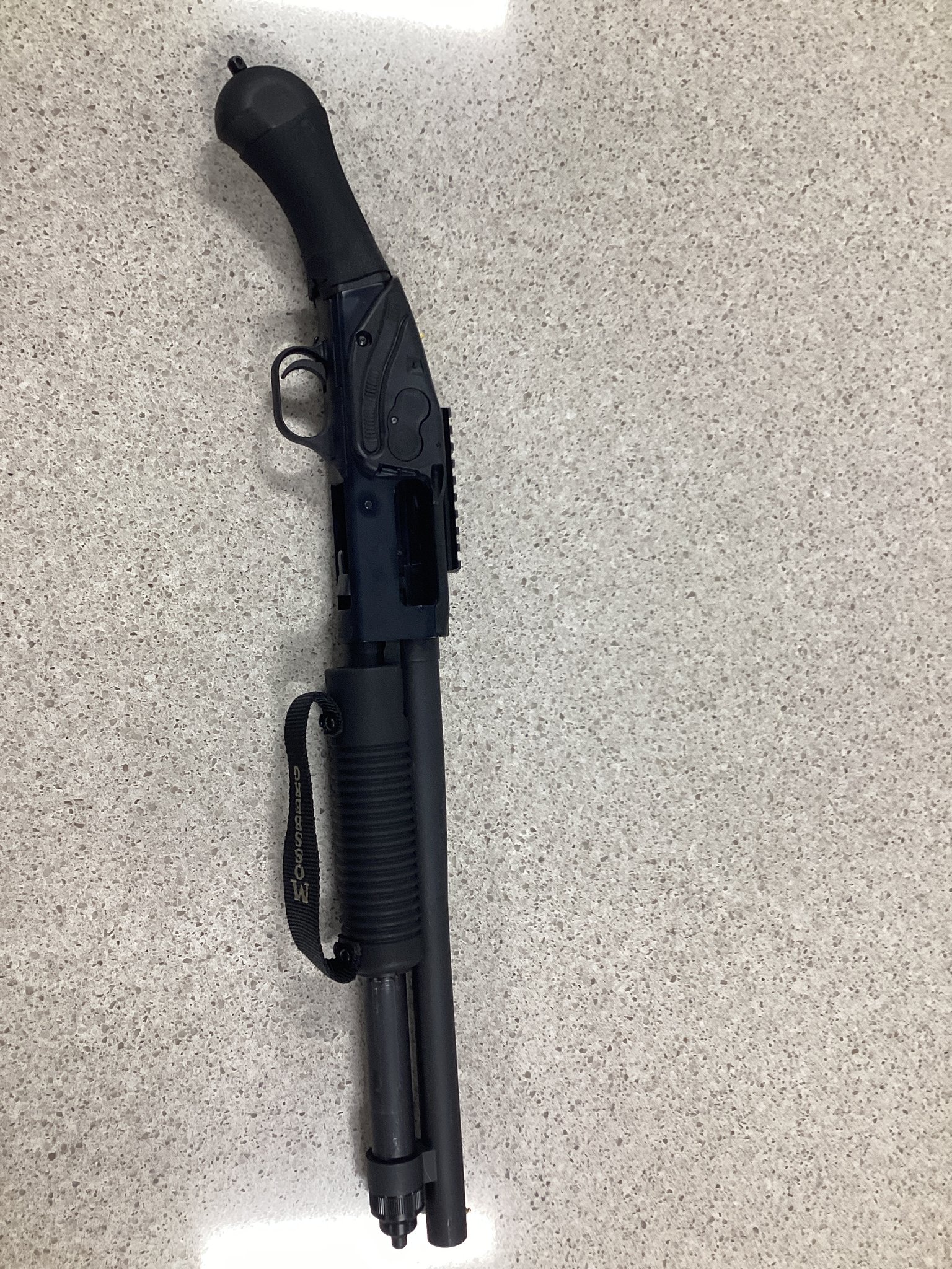 Mossberg 590