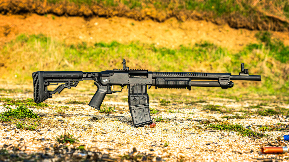 Mossberg 590RM Shotgun