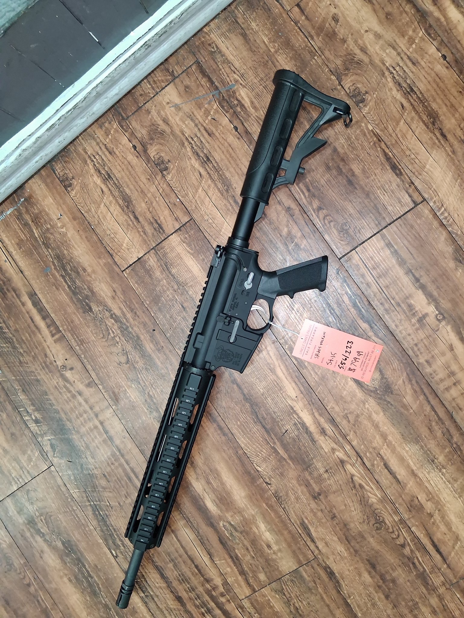Spike's Tactical St-15 Le M4 Carbine