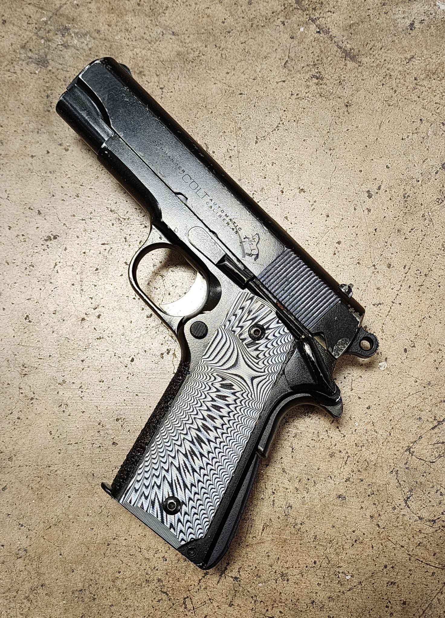 Colt Commander