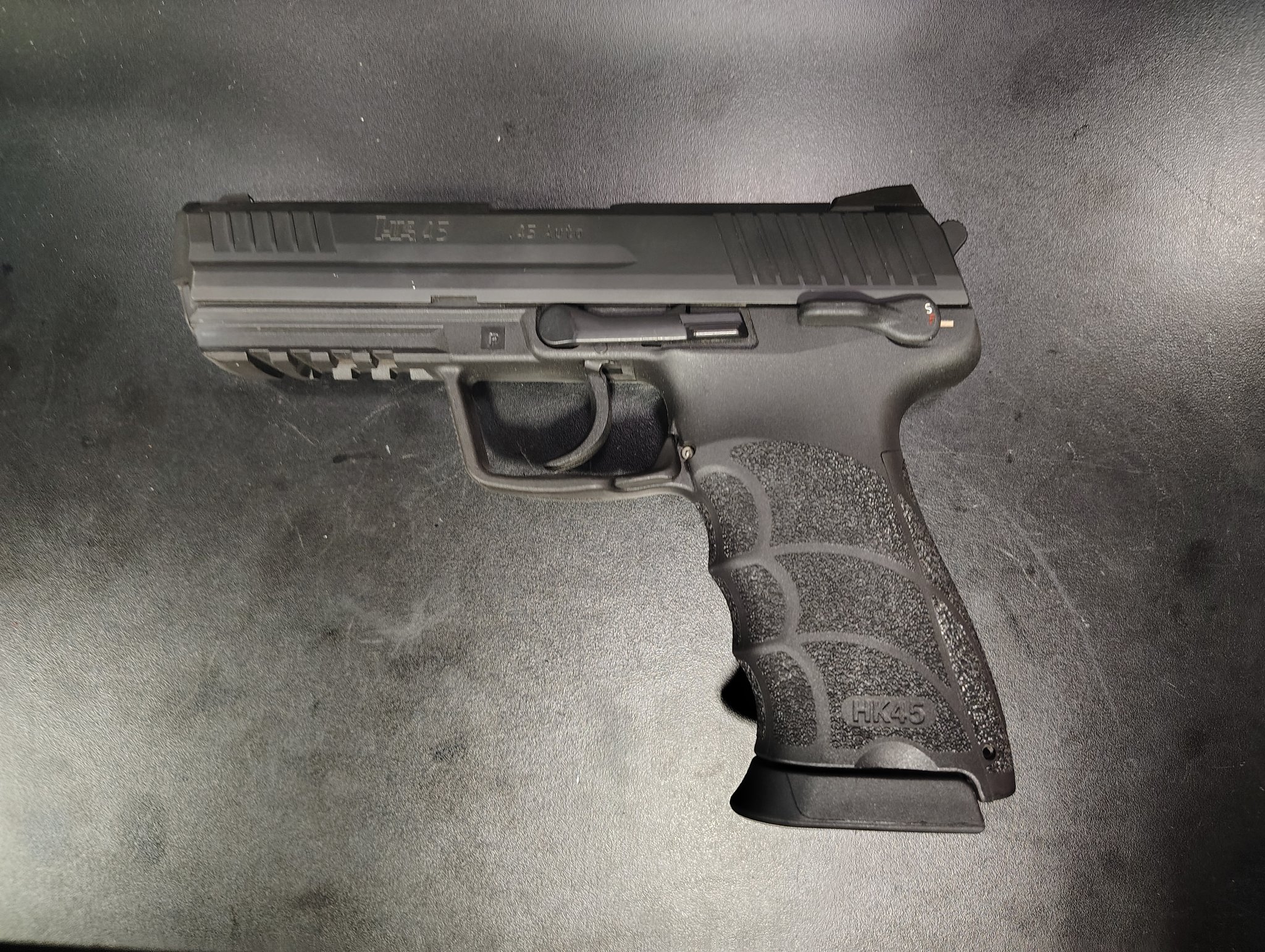 Heckler & Koch Hk45