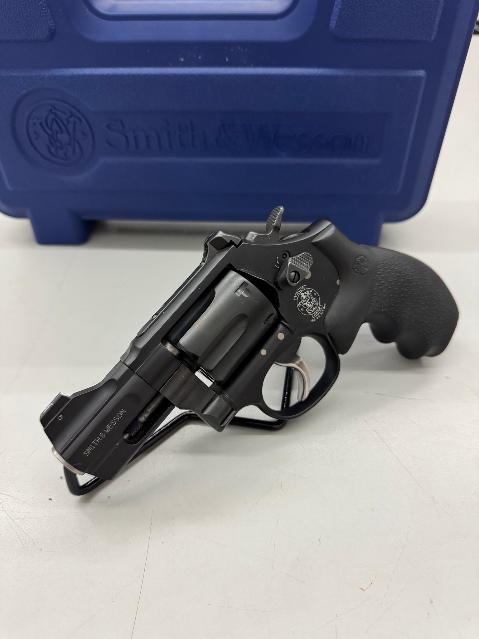 Smith & Wesson 315