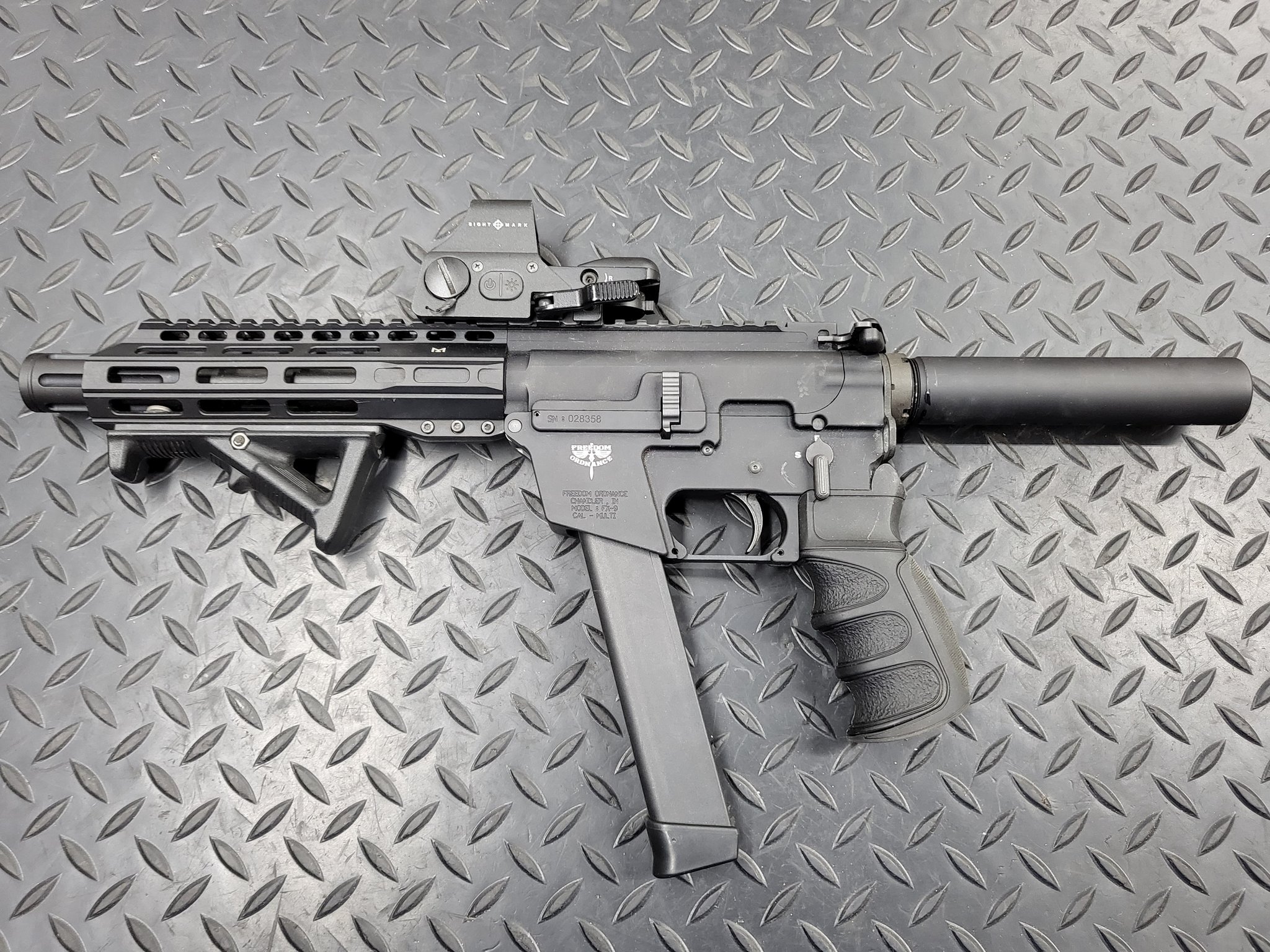 FREEDOM Ordnance Fx-9 ECOM00433124 522210