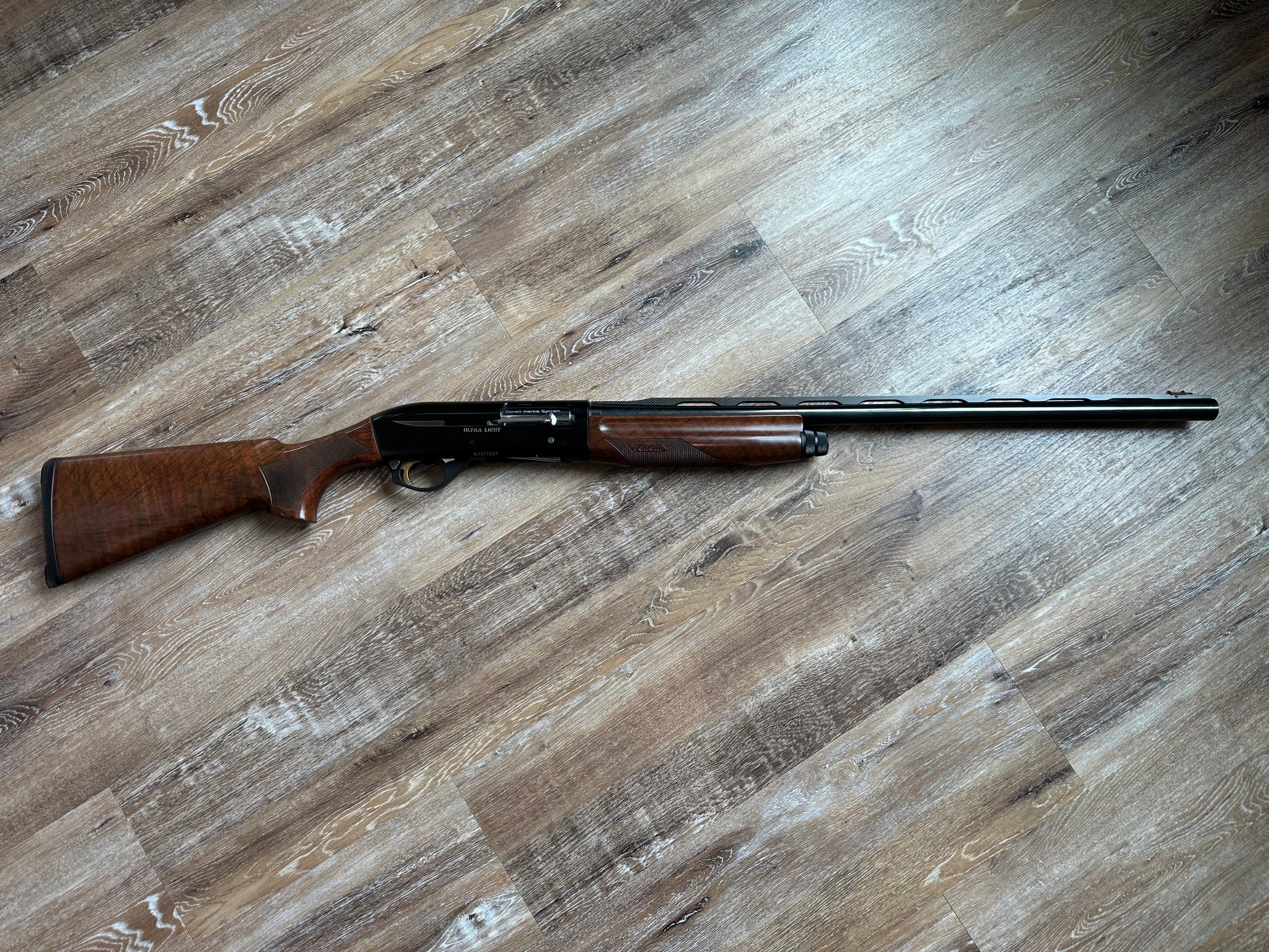 ECOM00433134 BENELLI Ultra Light ECOM00433134 522223