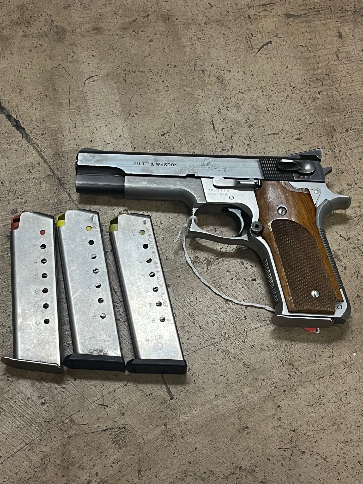 Smith & Wesson 745