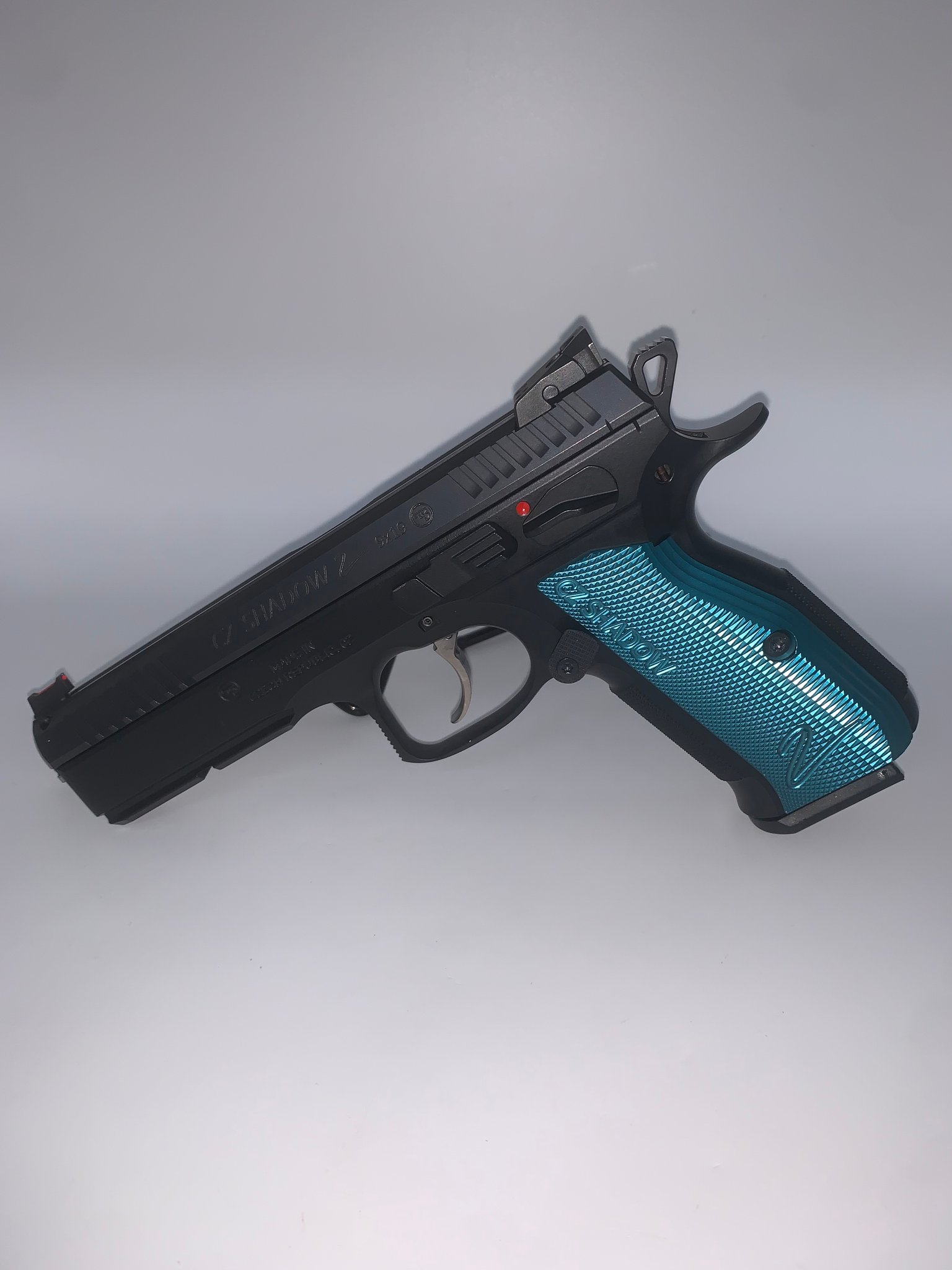 CZ Shadow 2 ECOM00433544 522717