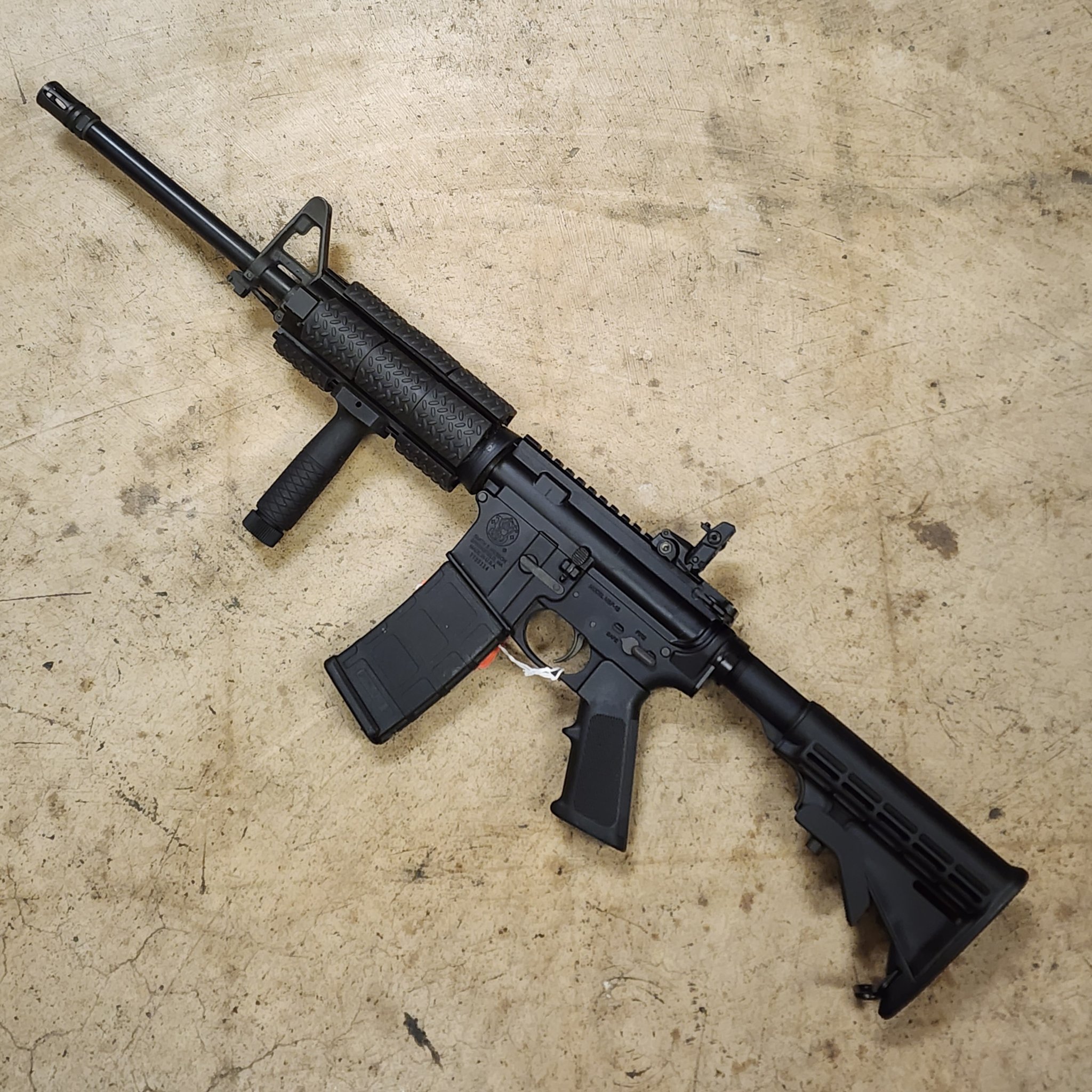 Semi Auto Smith & Wesson