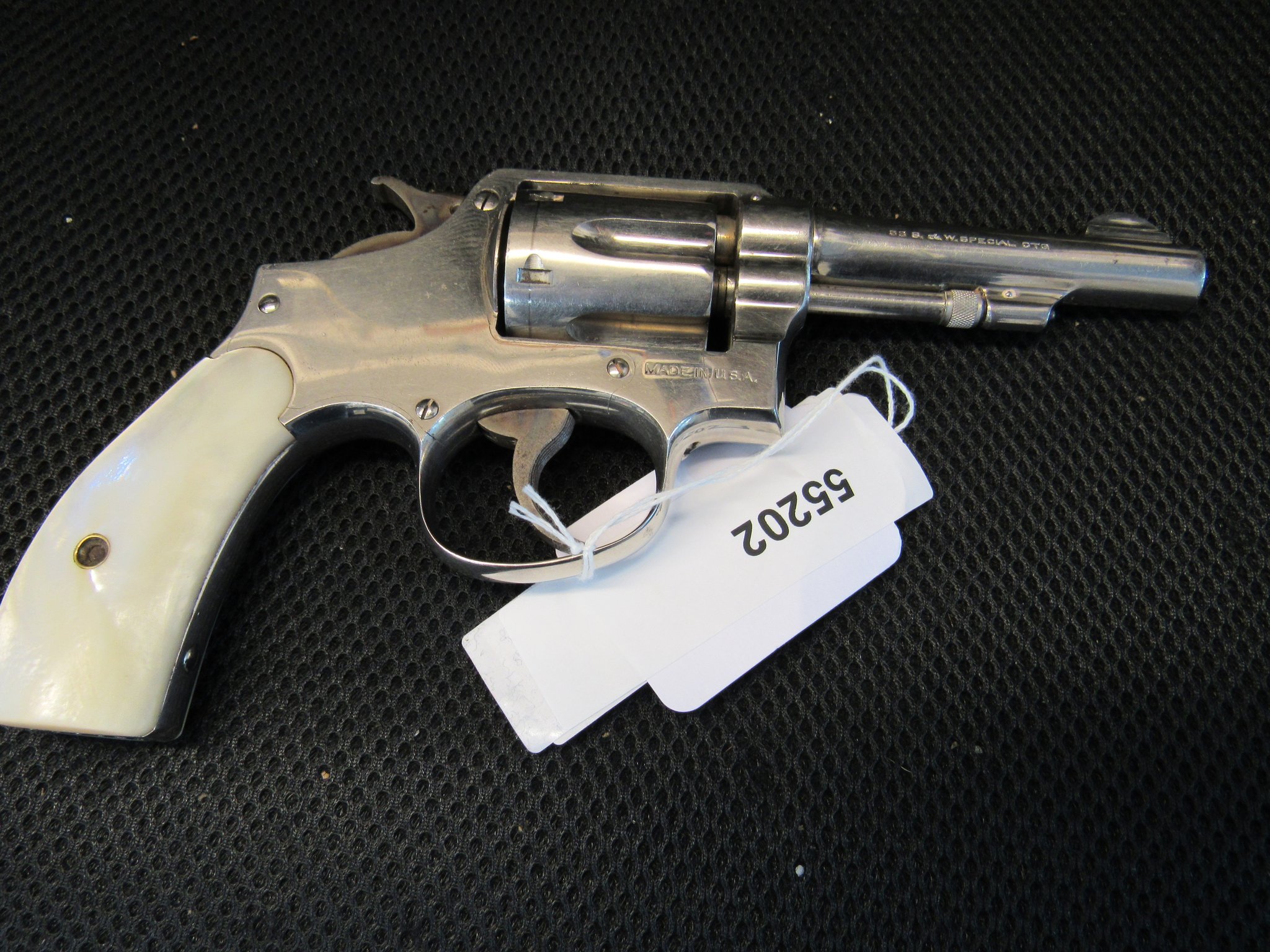 Smith & Wesson 10 Classic