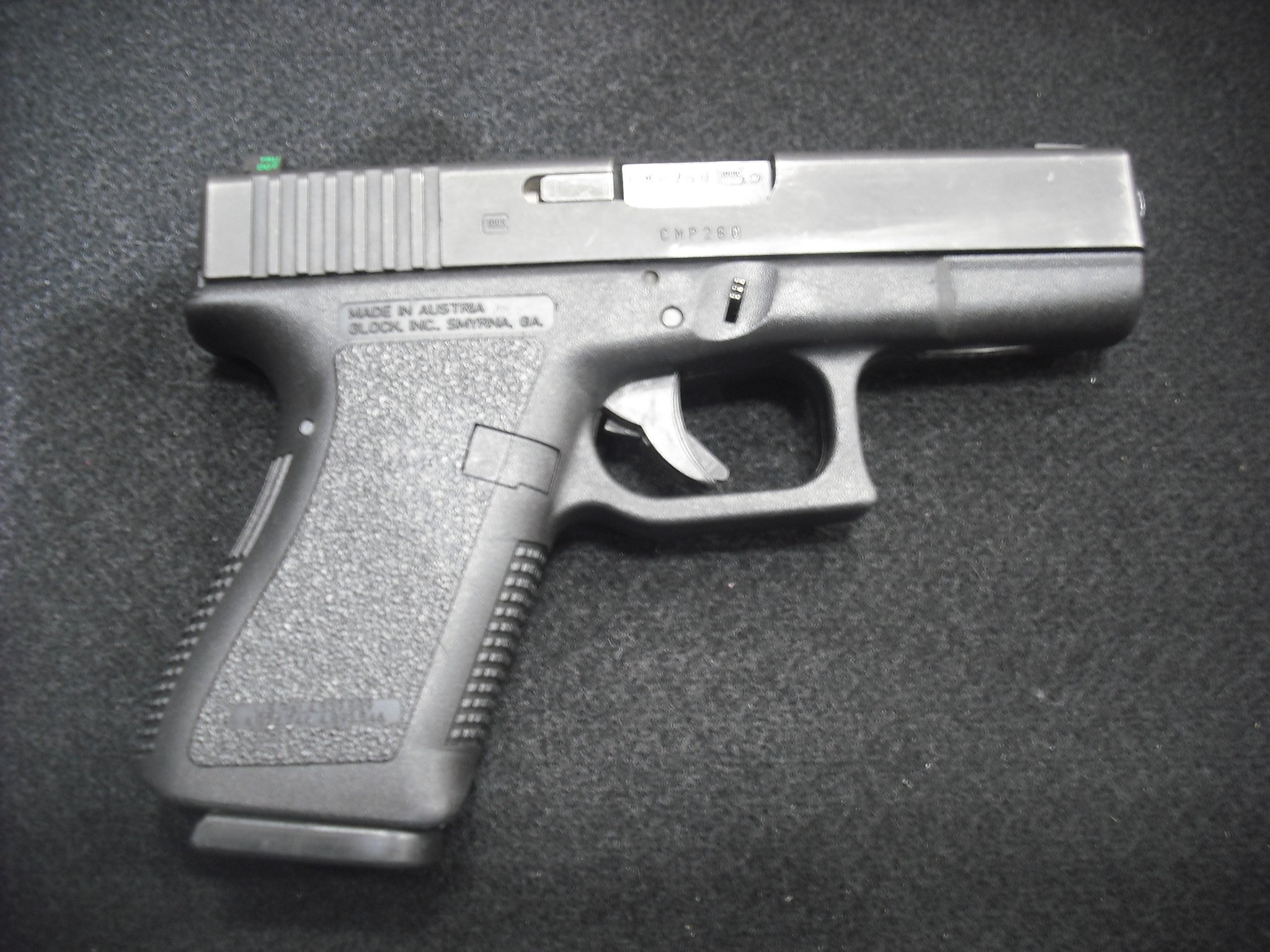 GLOCK G-23