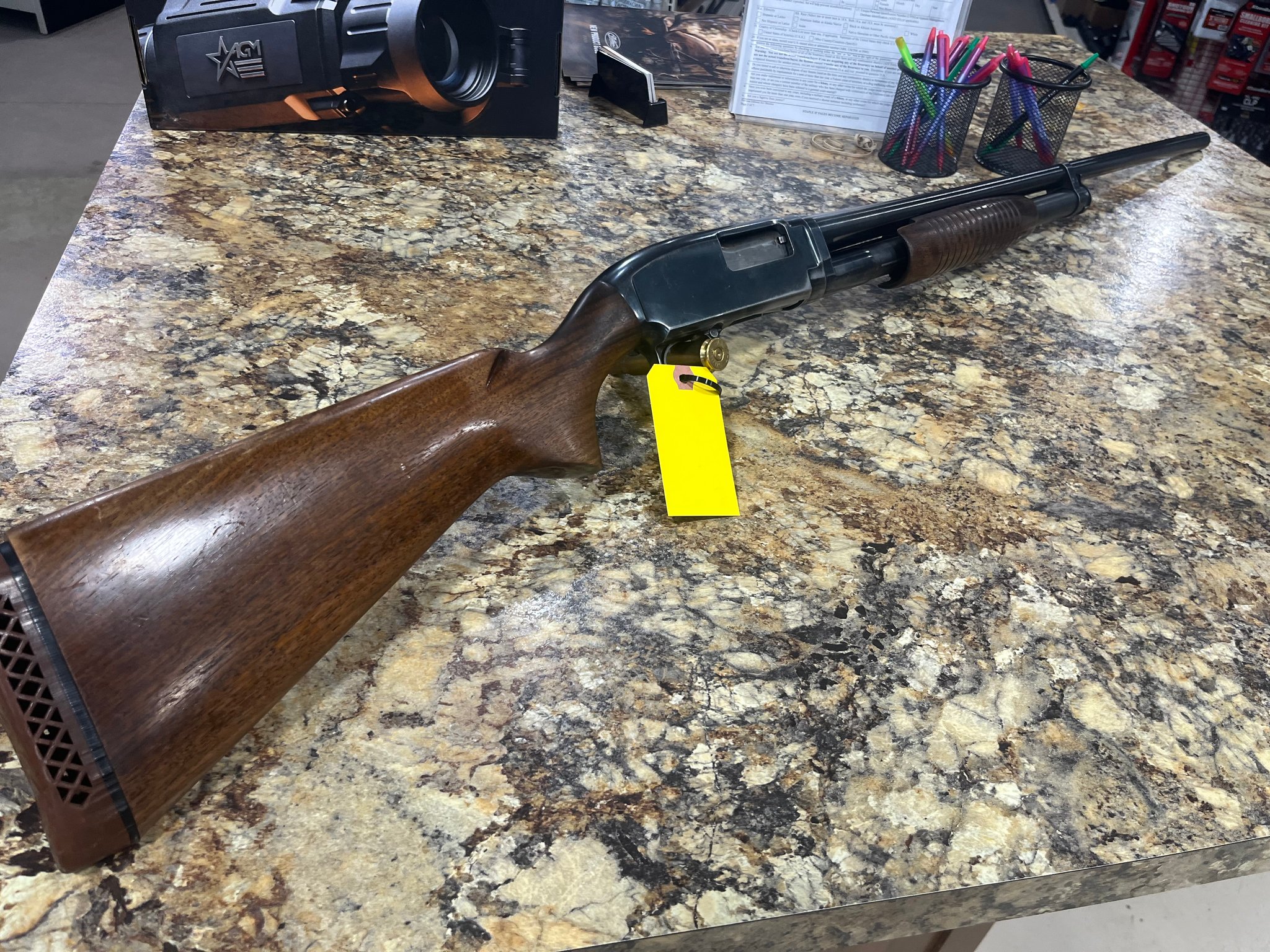 WINCHESTER 12