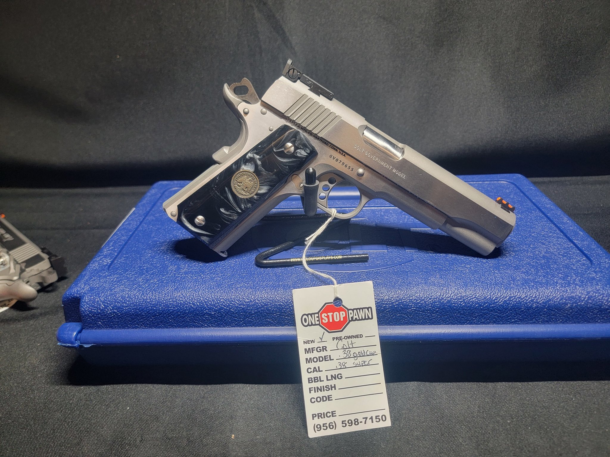 COLT Gold Cup Trophy ECOM00435485 525107