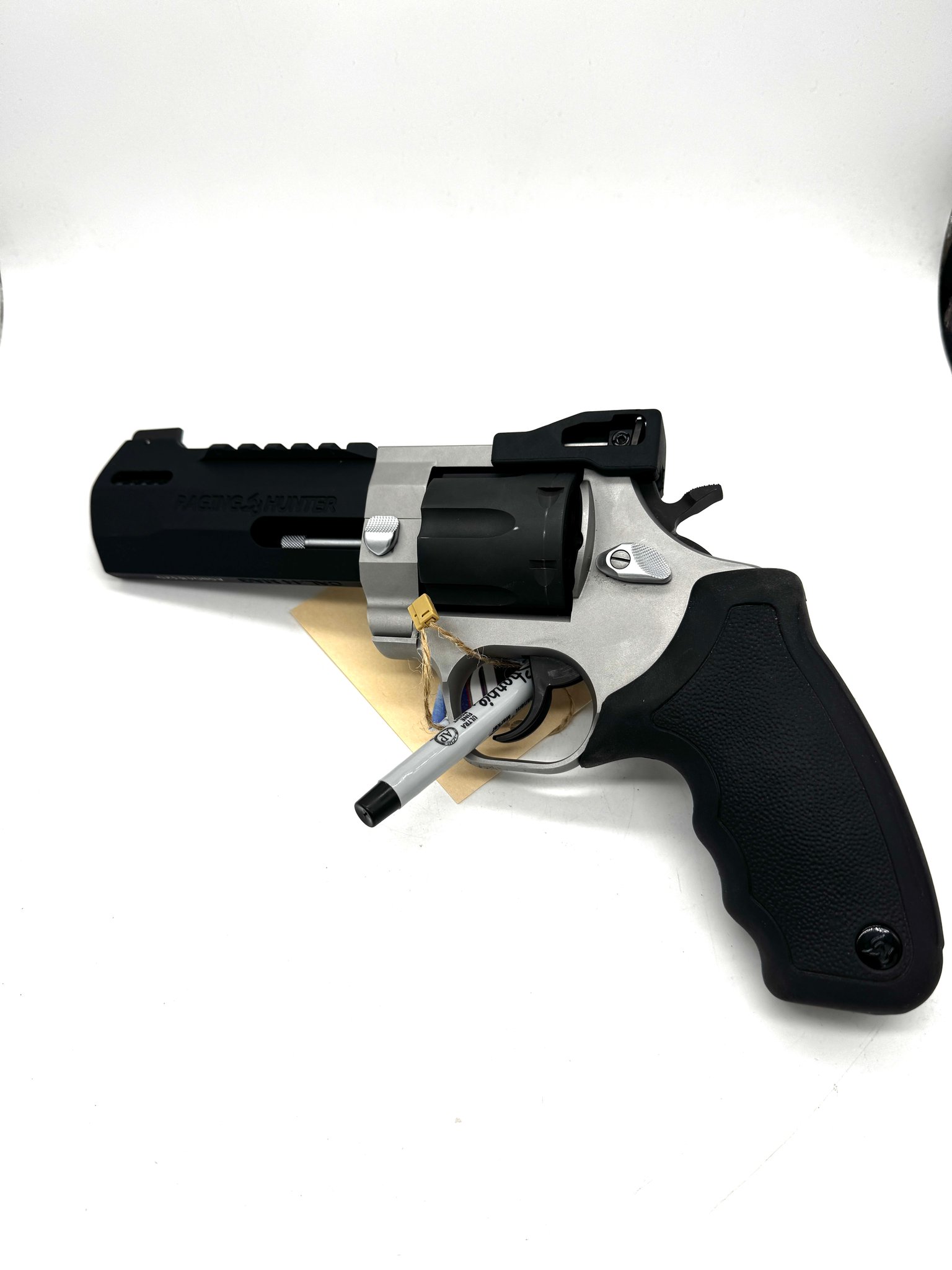 Taurus Raging Hunter