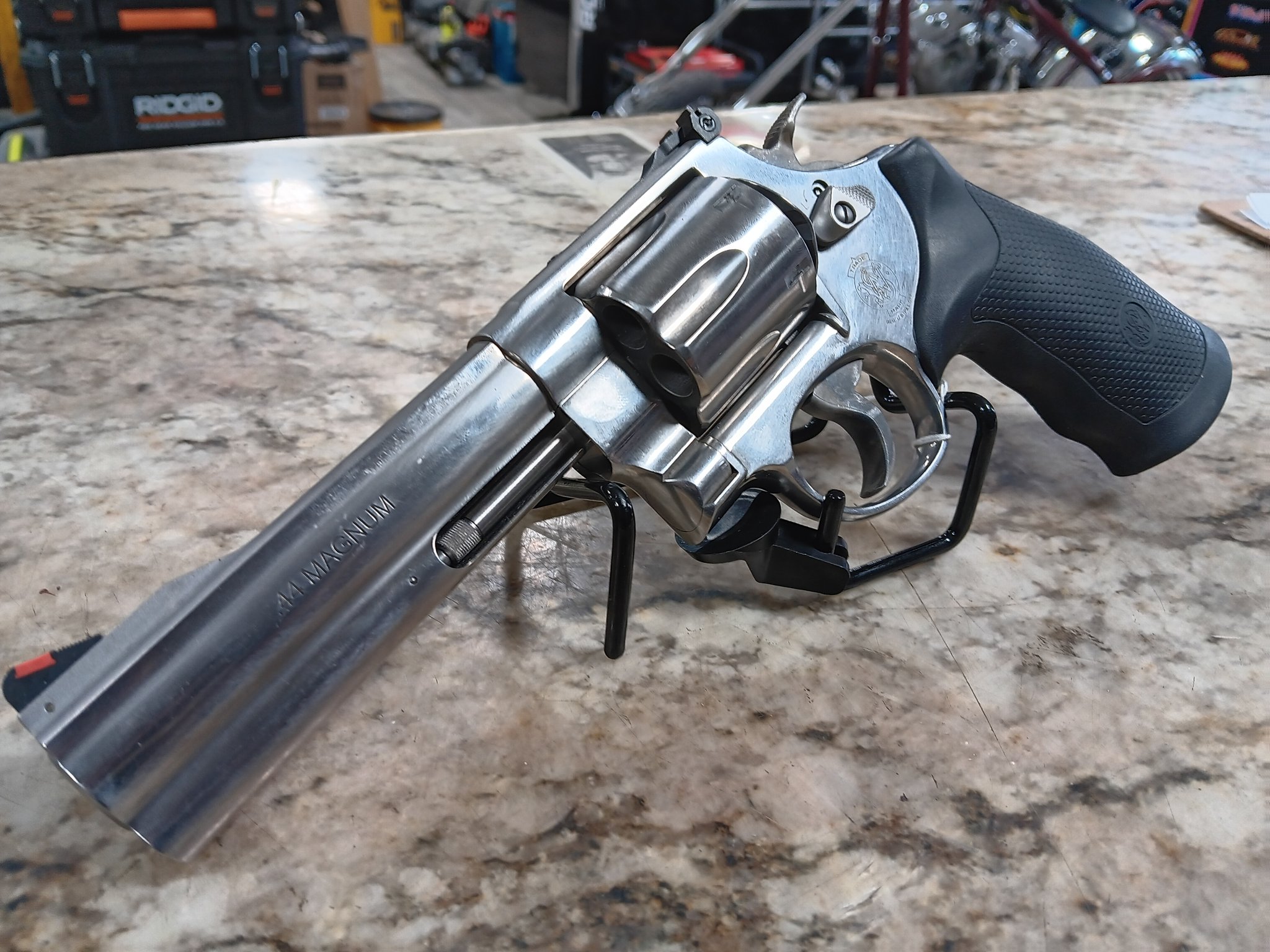 Smith & Wesson 629 Classic