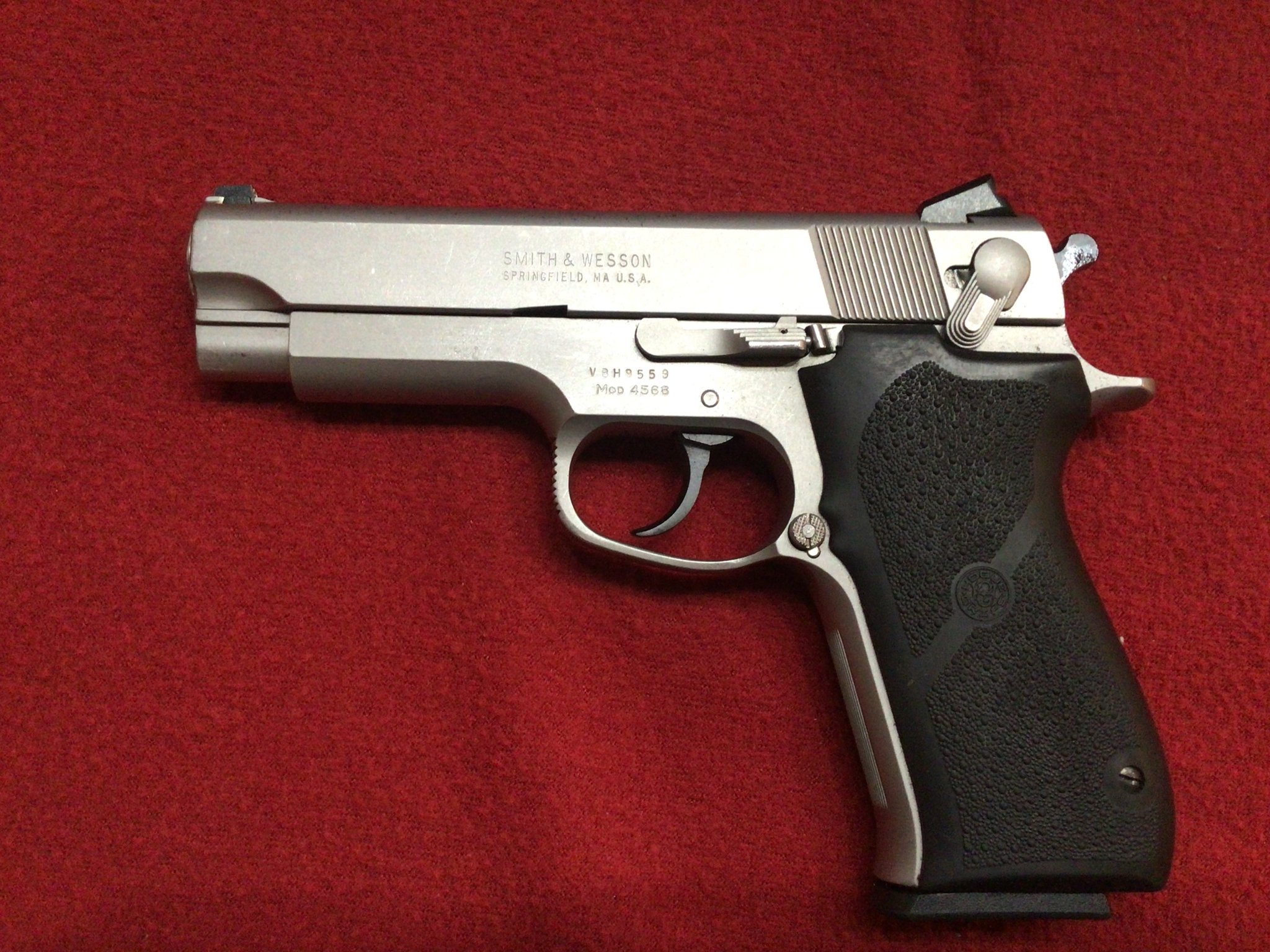Smith & Wesson 4566