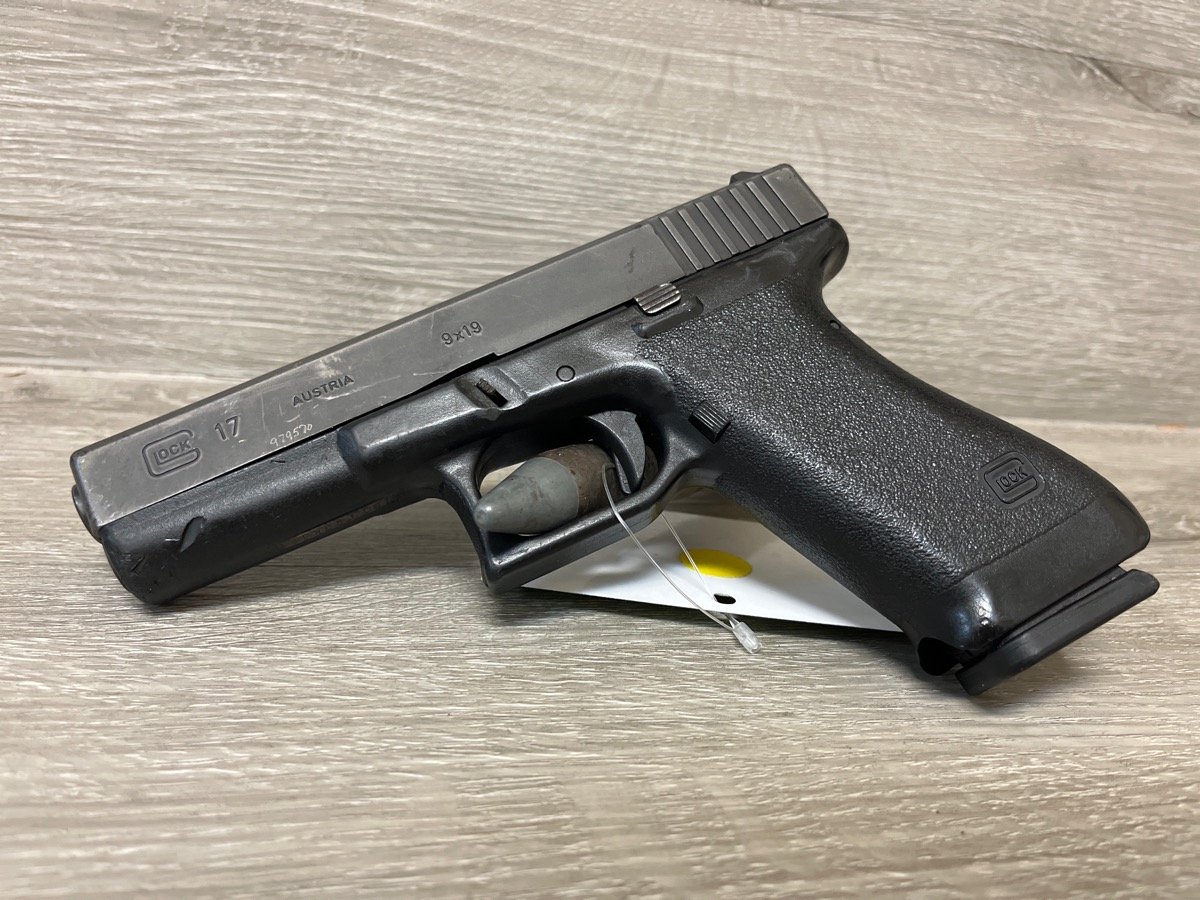 GLOCK 17