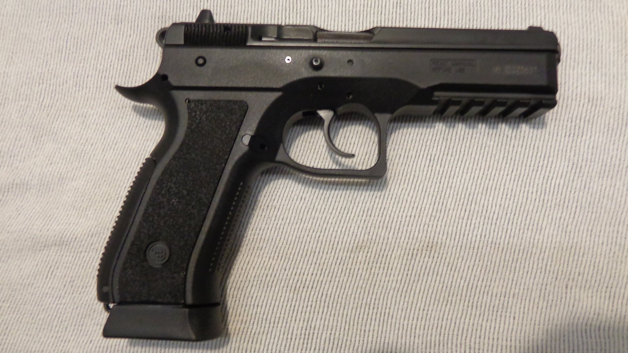 Cz 75 Sp-01 Phantom