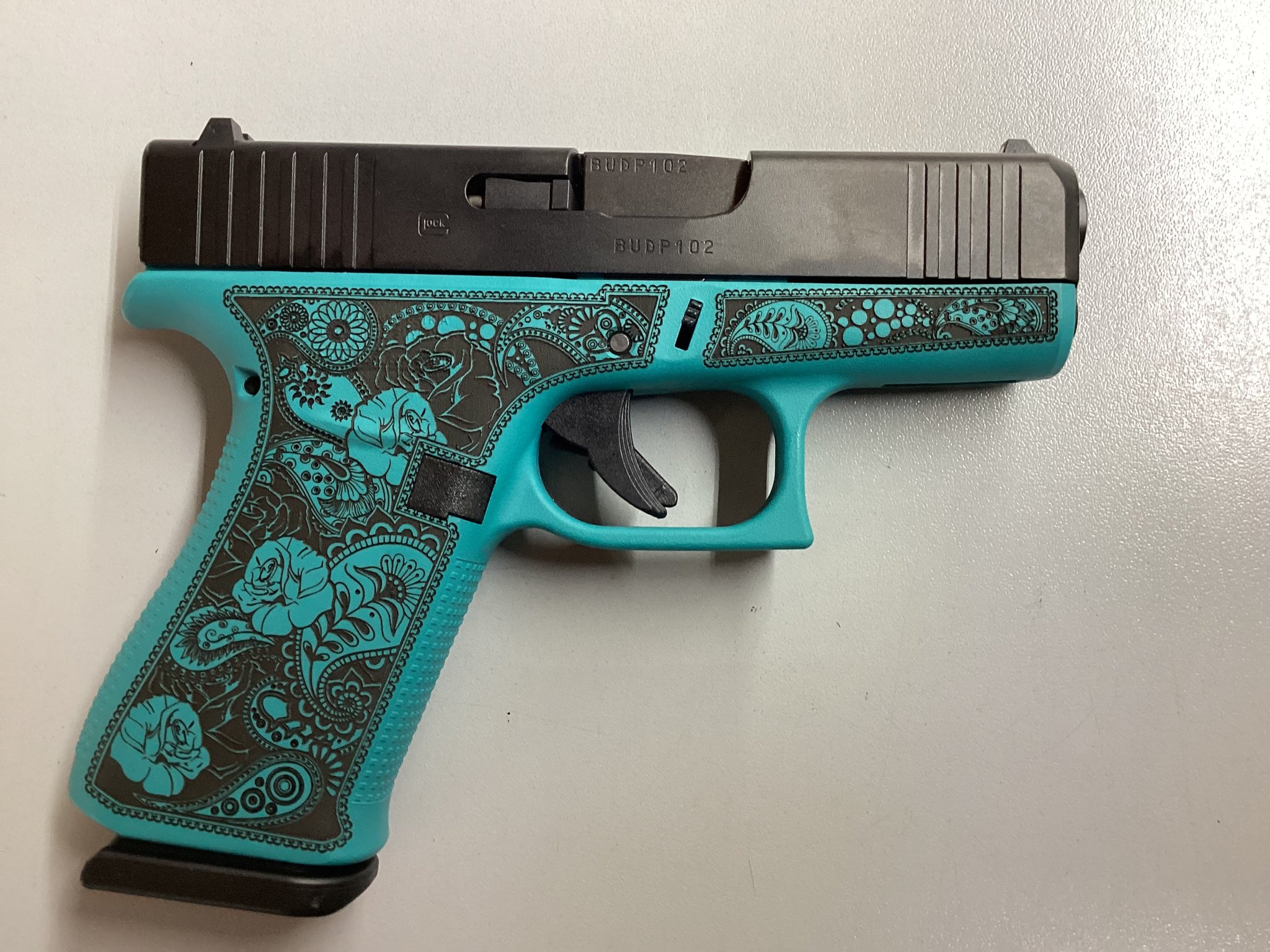 Glock 43x Tiffany Blue Paisley